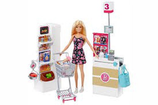 Barbie Let's go to the supermarket