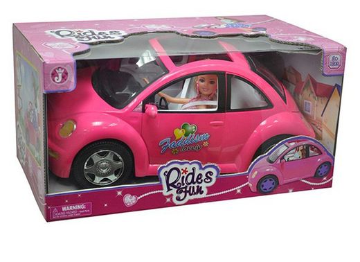 Voiture coccinelle avec poupée